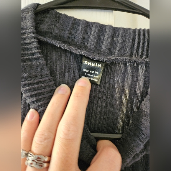 🟣Dark grey long sleeve shirt - Picture 4 of 5